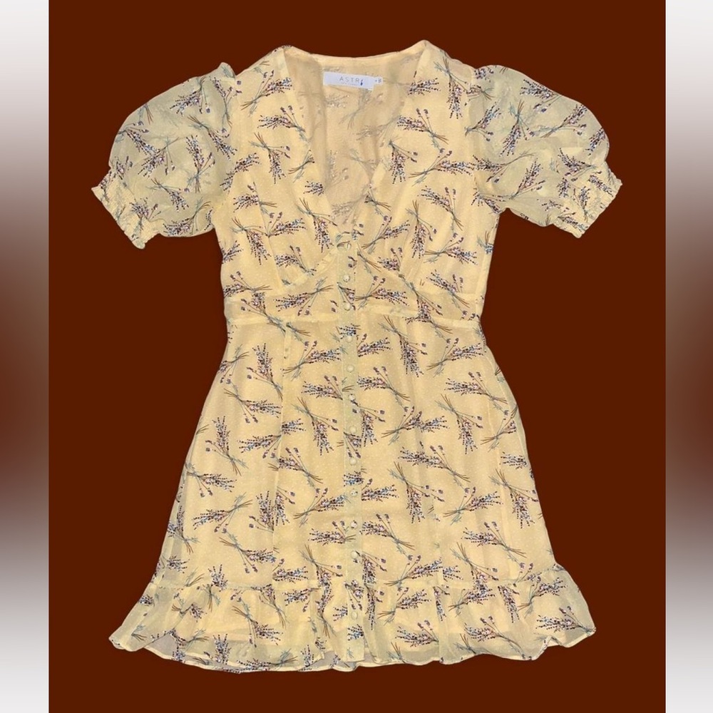 Astr The Label Yellow Floral Mini Button Down Dress size S